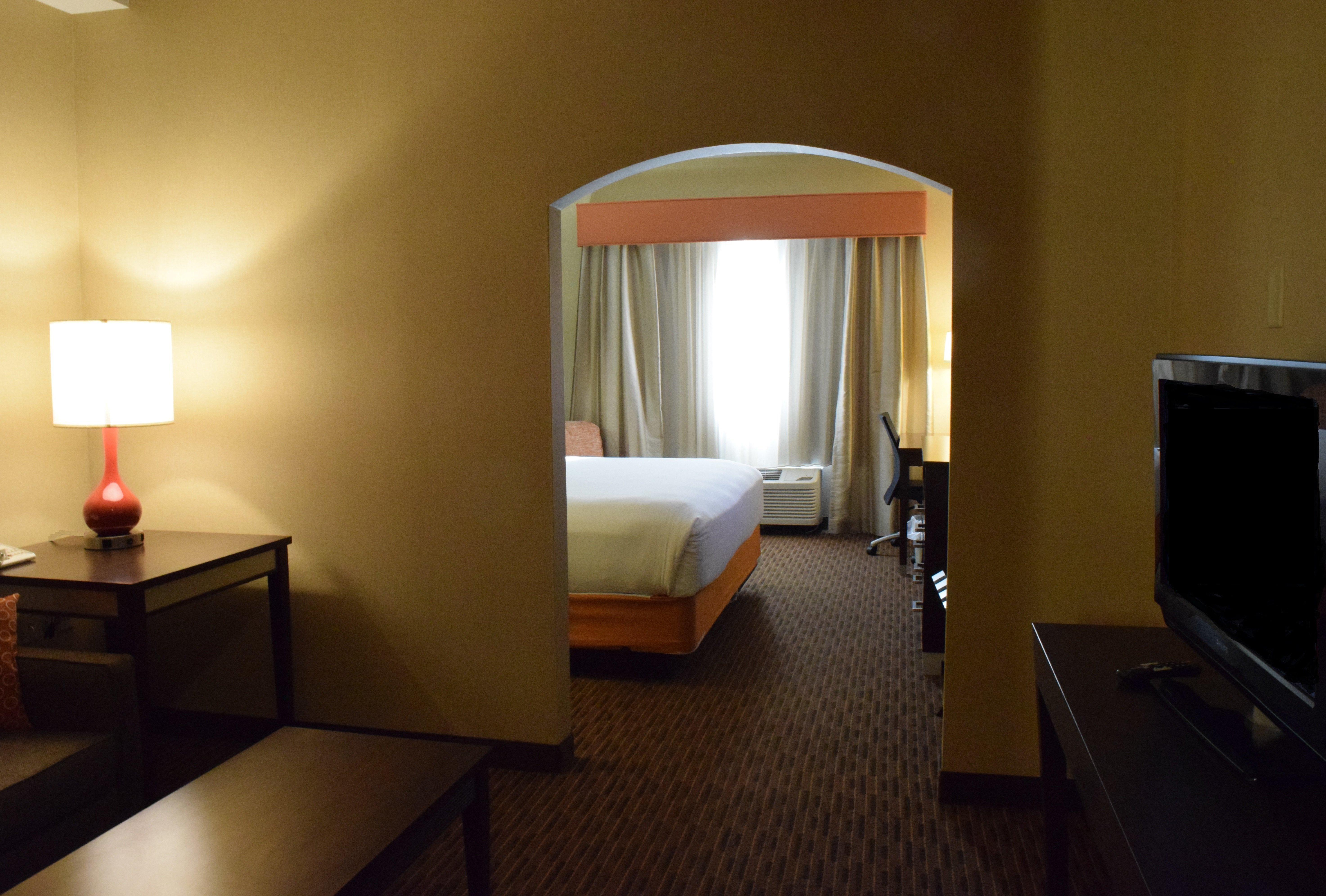 Holiday Inn Express Hotel & Suites Watertown - Thousand Islands By Ihg Zewnętrze zdjęcie