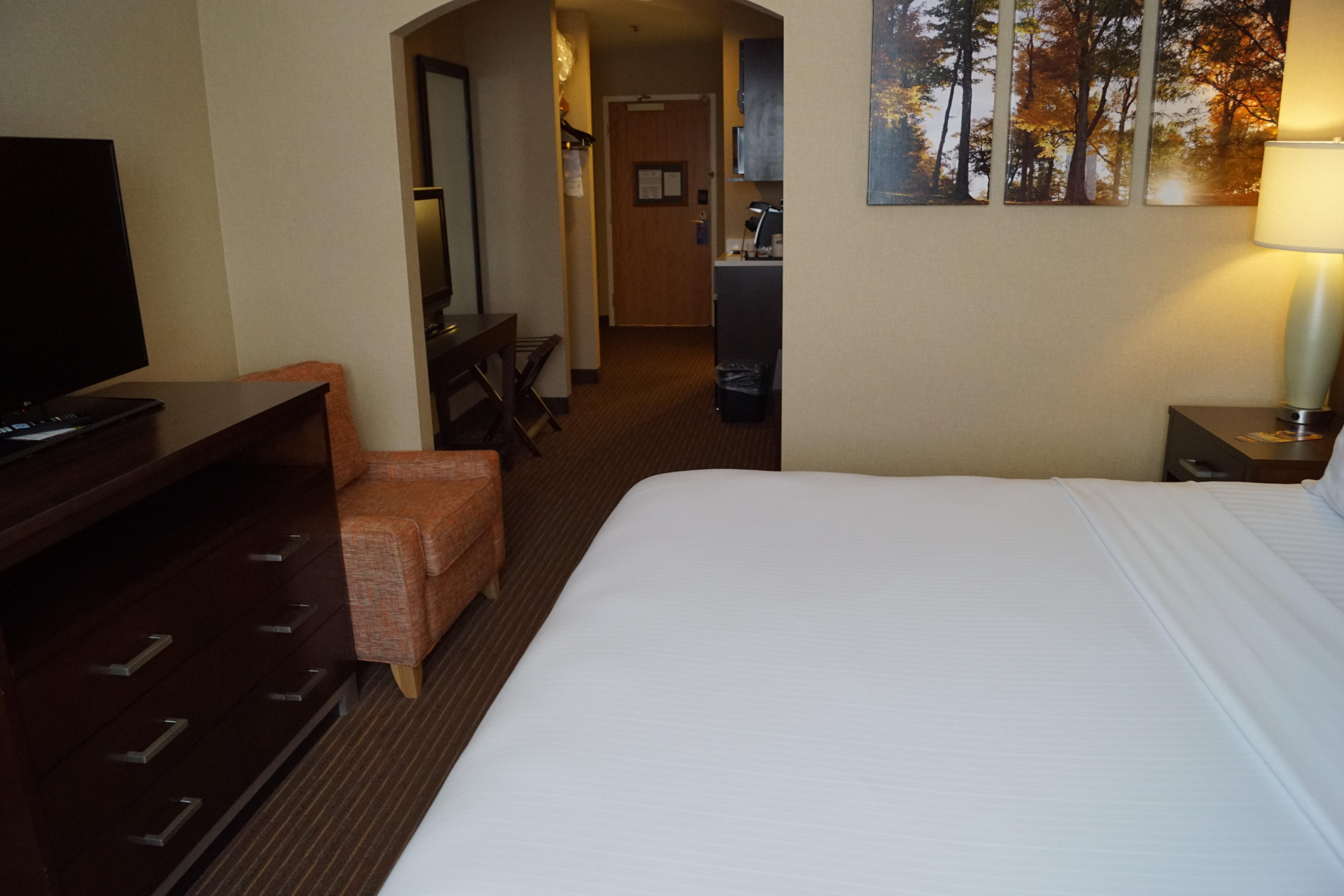 Holiday Inn Express Hotel & Suites Watertown - Thousand Islands By Ihg Zewnętrze zdjęcie